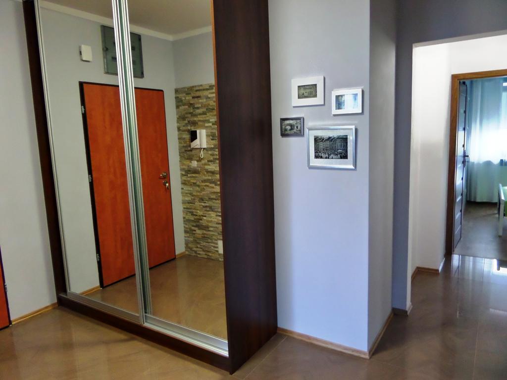 Apartamenty Silver Premium Varsovia Habitación foto