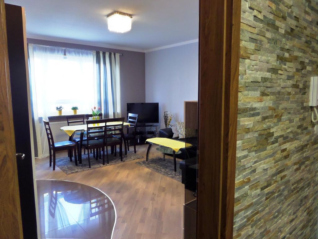 Apartamenty Silver Premium Varsovia Habitación foto
