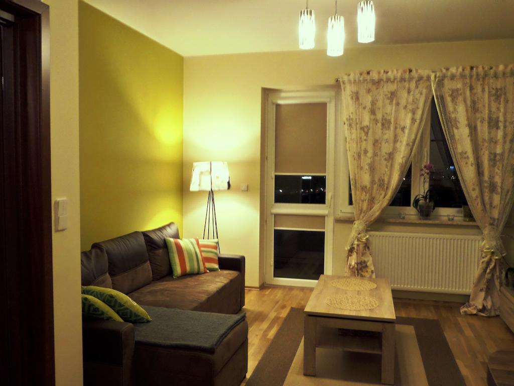 Apartamenty Silver Premium Varsovia Habitación foto